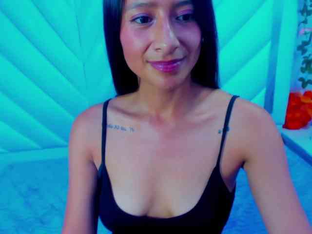 SharlotRodriguez webcam