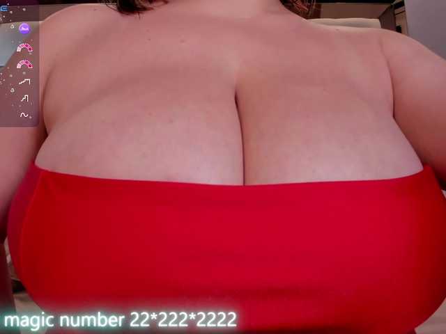 anyi-sweet-tits's BongaCams show and profile