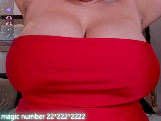 anyi-sweet-tits's BongaCams show and profile