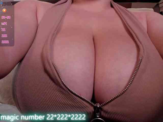 anyi-sweet-tits webcam