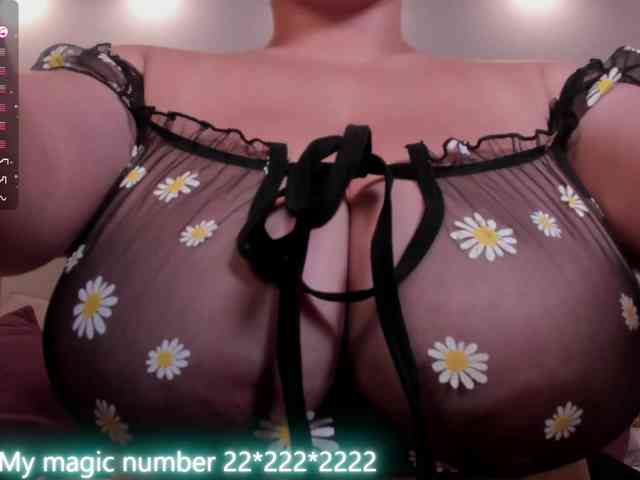 anyi-sweet-tits webcam