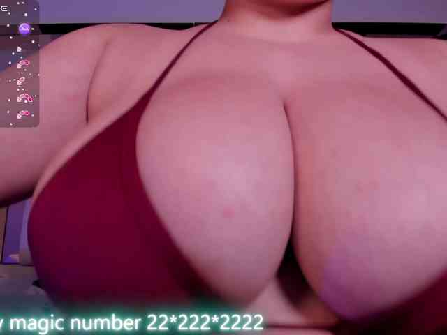 anyi-sweet-tits webcam