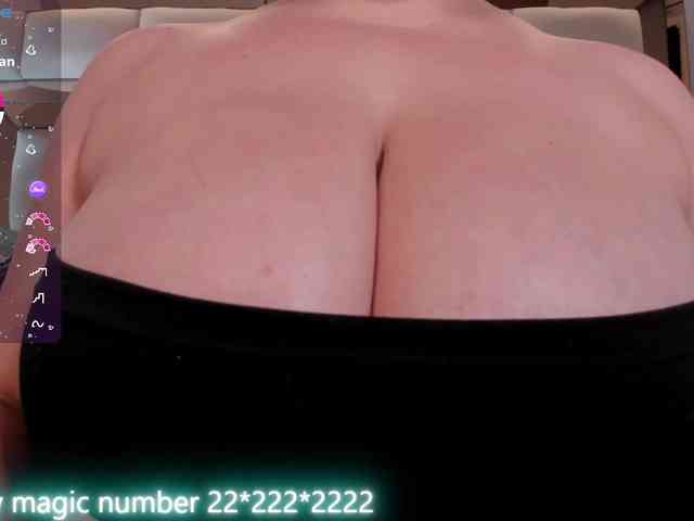 anyi-sweet-tits webcam