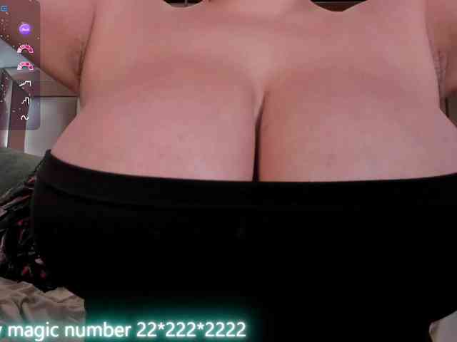 anyi-sweet-tits webcam