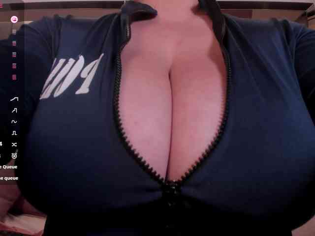 anyi-sweet-tits webcam