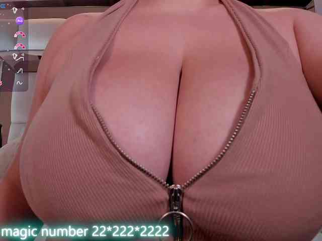 anyi-sweet-tits webcam