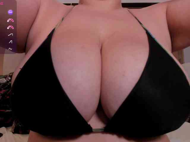 anyi-sweet-tits anyi-sweet-tits