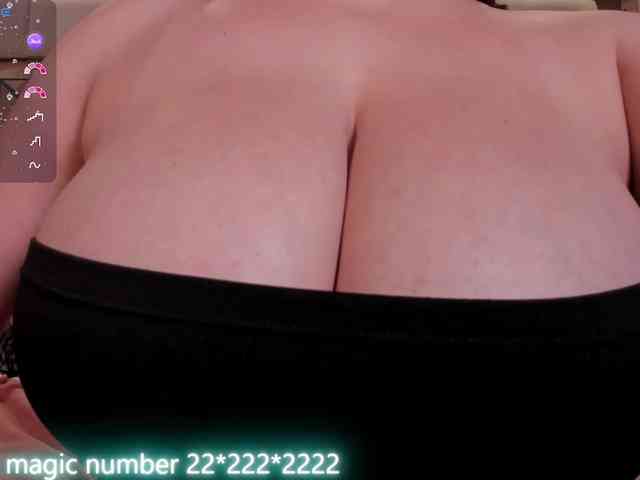 anyi-sweet-tits webcam