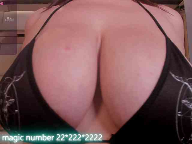 anyi-sweet-tits webcam