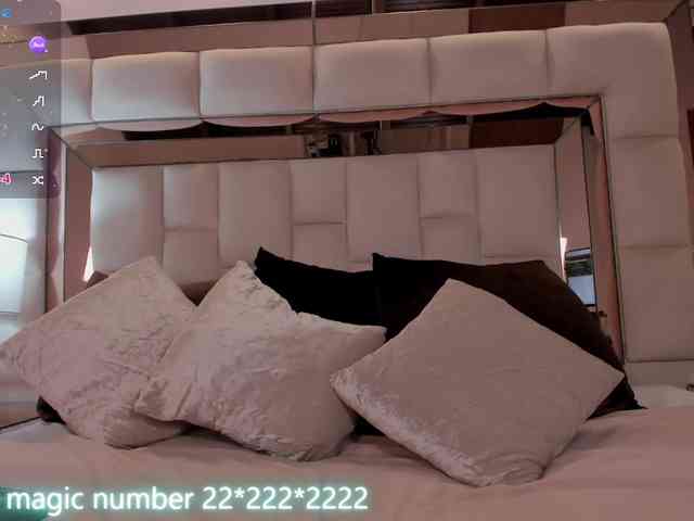 anyi-sweet-tits webcam