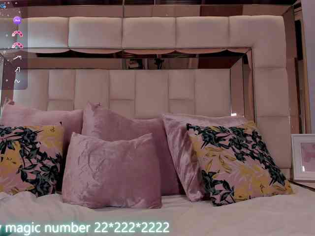 anyi-sweet-tits Live Webcam on BongaCams