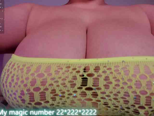 anyi-sweet-tits webcam