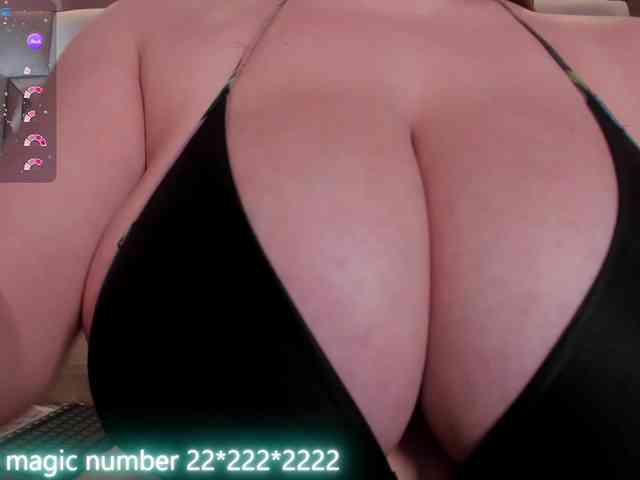 anyi-sweet-tits webcam