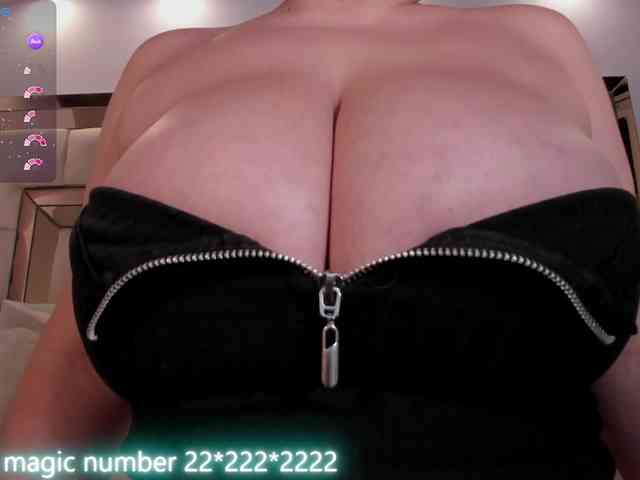 anyi-sweet-tits webcam