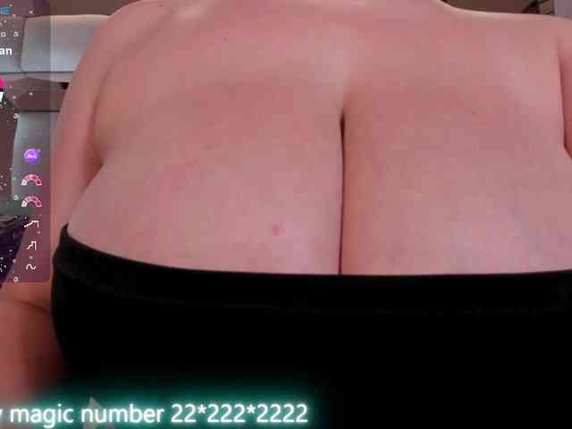 anyi-sweet-tits webcam