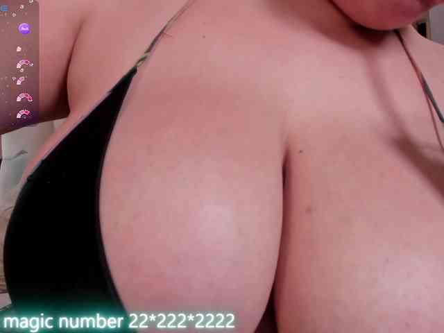 anyi-sweet-tits webcam