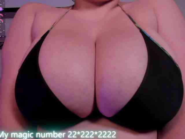 anyi-sweet-tits webcam