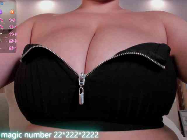 anyi-sweet-tits webcam