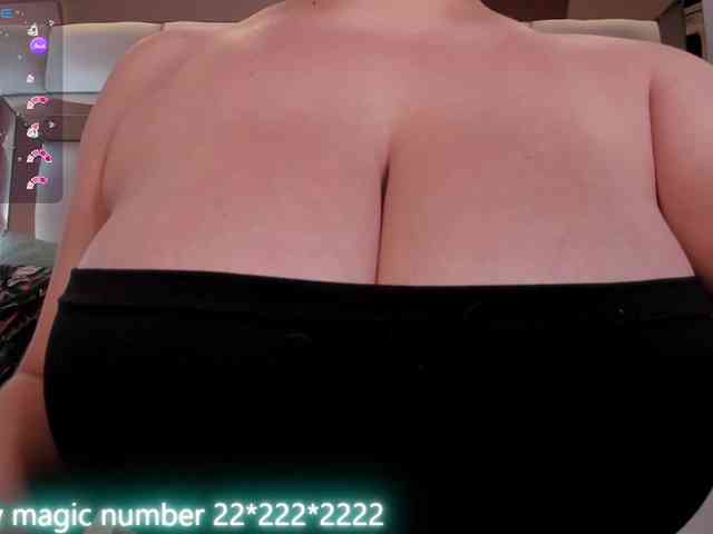 anyi-sweet-tits webcam