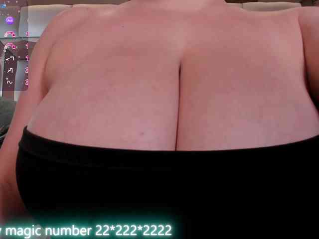 anyi-sweet-tits webcam