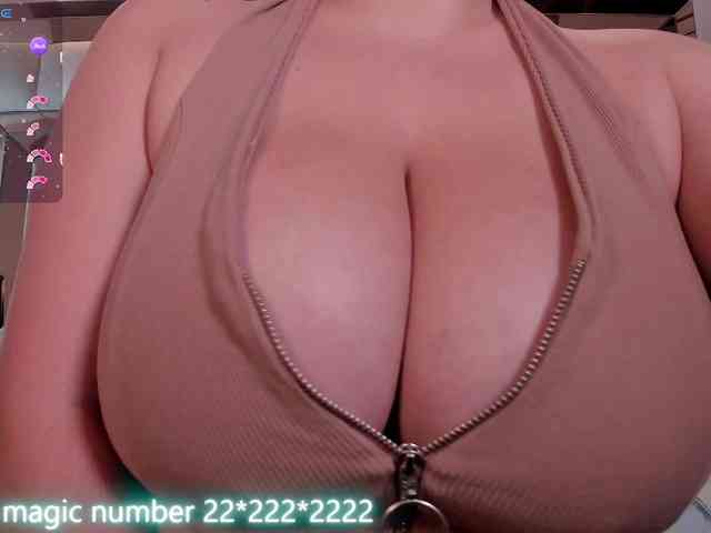 anyi-sweet-tits webcam