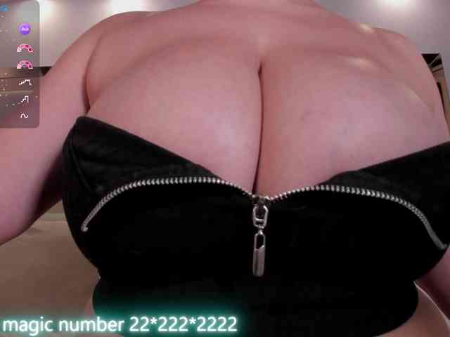 anyi-sweet-tits webcam