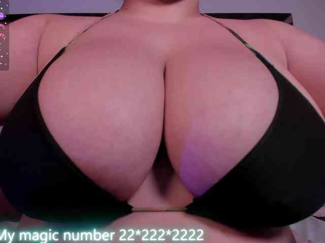 anyi-sweet-tits webcam