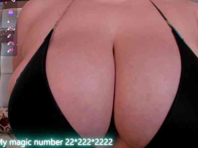 anyi-sweet-tits webcam