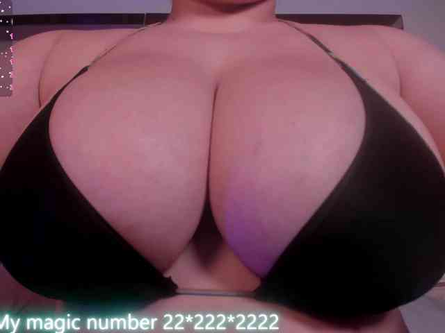 anyi-sweet-tits webcam
