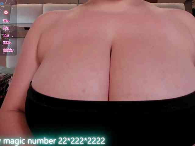 anyi-sweet-tits webcam