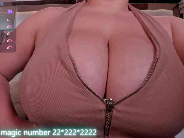 anyi-sweet-tits webcam