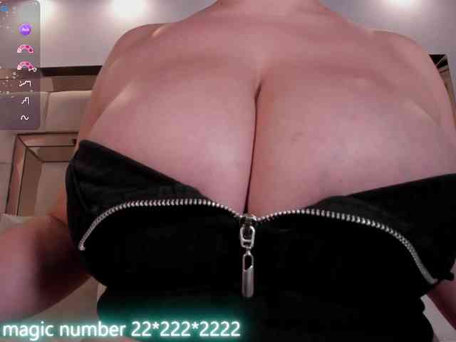 anyi-sweet-tits webcam