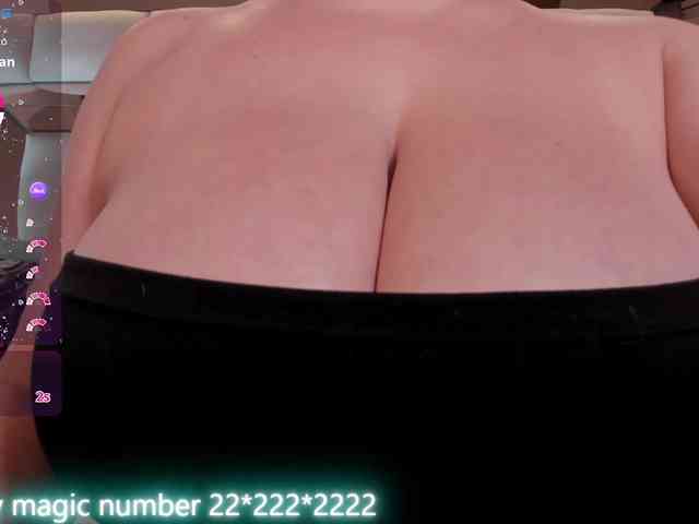 anyi-sweet-tits webcam