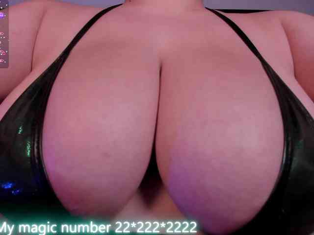 anyi-sweet-tits webcam