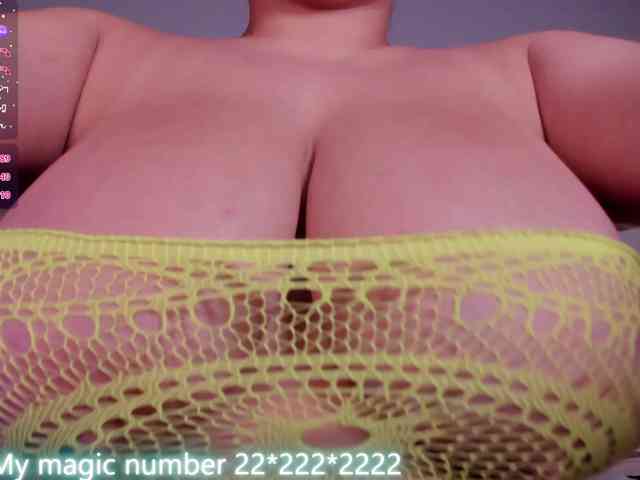anyi-sweet-tits webcam