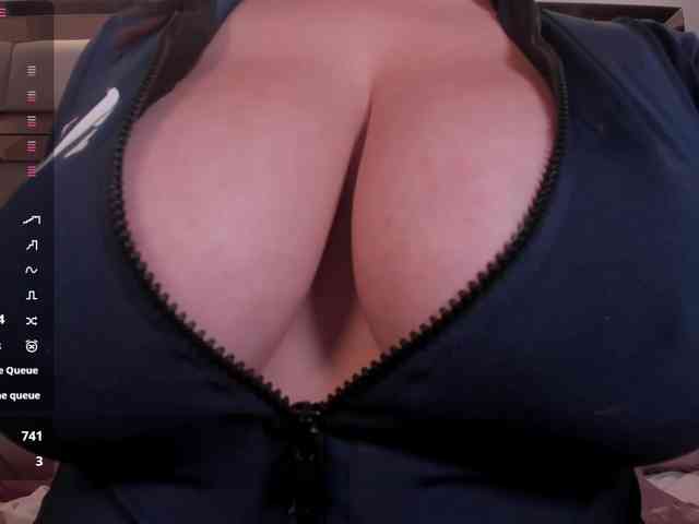 anyi-sweet-tits webcam