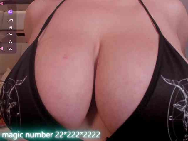 anyi-sweet-tits webcam