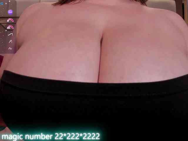 anyi-sweet-tits webcam