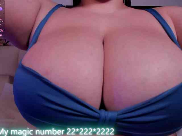 anyi-sweet-tits webcam