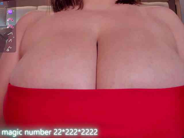 anyi-sweet-tits webcam