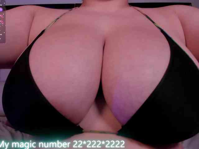 anyi-sweet-tits webcam