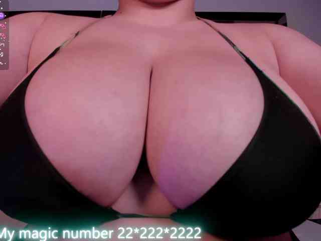 anyi-sweet-tits webcam