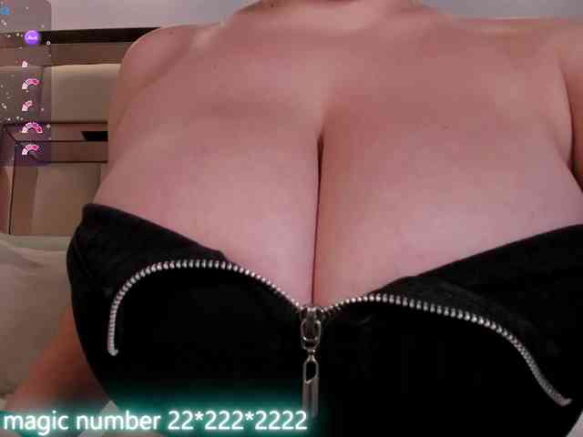 anyi-sweet-tits webcam