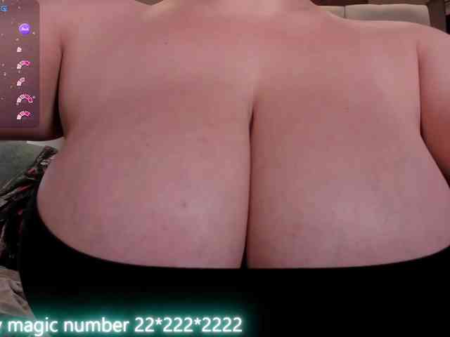 anyi-sweet-tits webcam