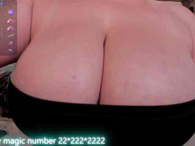 anyi-sweet-tits webcam