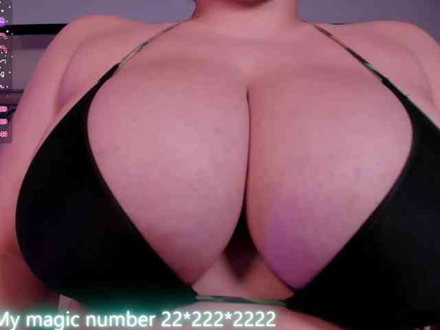 anyi-sweet-tits webcam