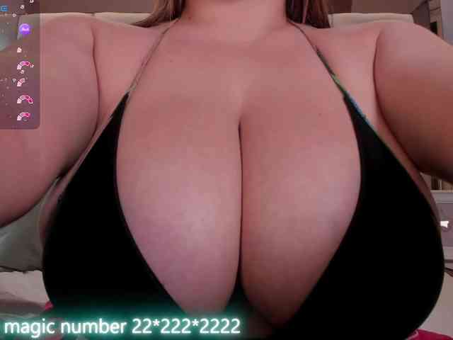 anyi-sweet-tits webcam