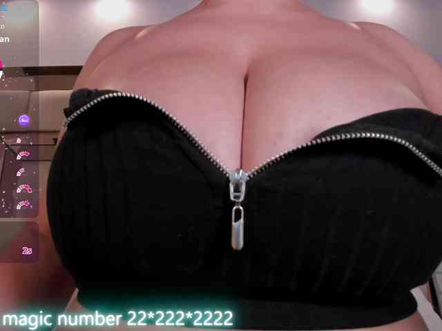 anyi-sweet-tits webcam