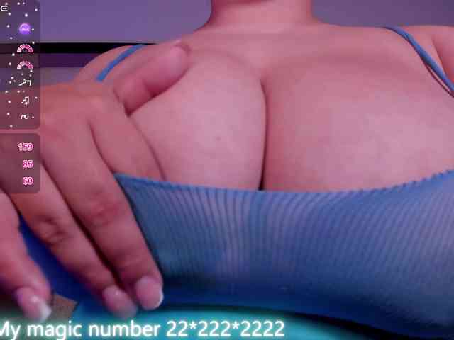 anyi-sweet-tits webcam