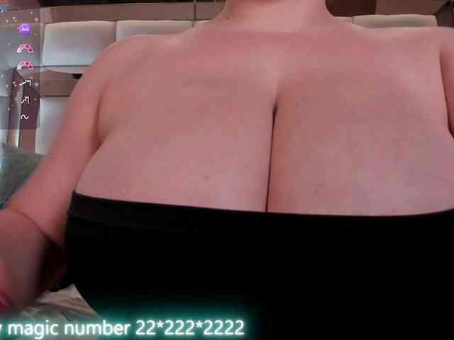 anyi-sweet-tits webcam